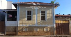 Casa Centro Carmo do Rio Claro/MG