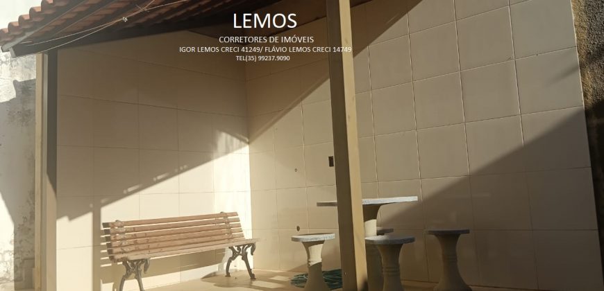 Casa Centro Carmo do Rio Claro/MG