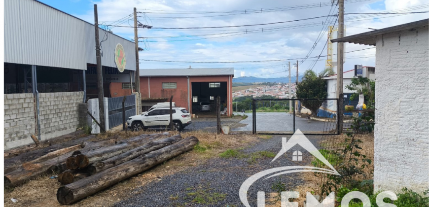 Barracão Av Rondom Pacheco Carmo do Rio Claro/MG