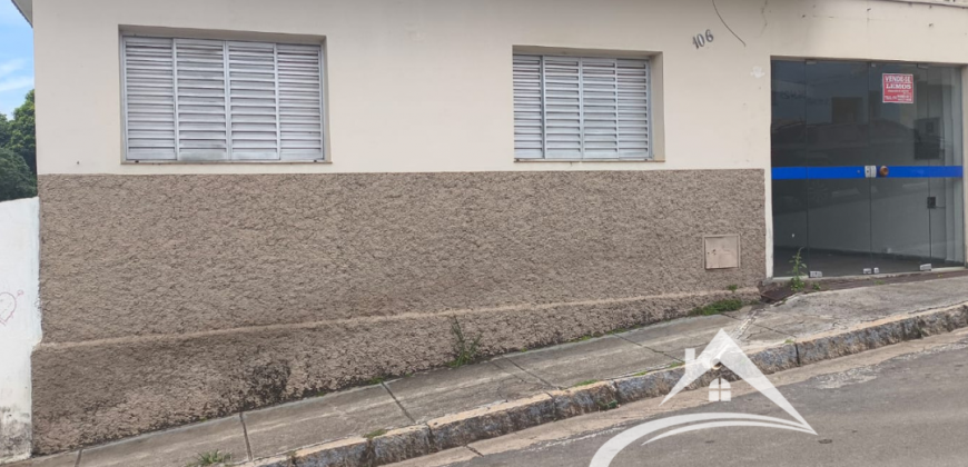 Casa Centro Carmo do Rio Claro/MG