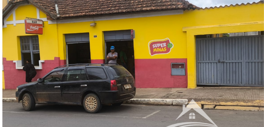 Área de 1170 M² Centro Carmo do Rio Claro/MG