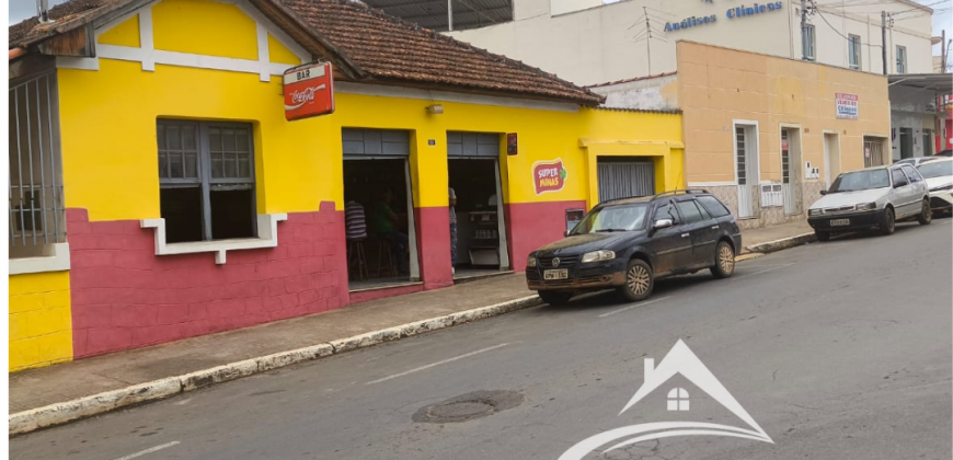 Área de 1170 M² Centro Carmo do Rio Claro/MG