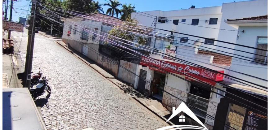 Casa Centro Carmo do Rio Claro/MG