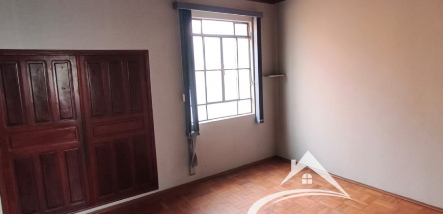 Casa Centro Carmo do Rio Claro/MG