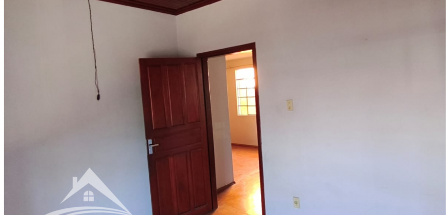 Casa Centro Carmo do Rio Claro/MG