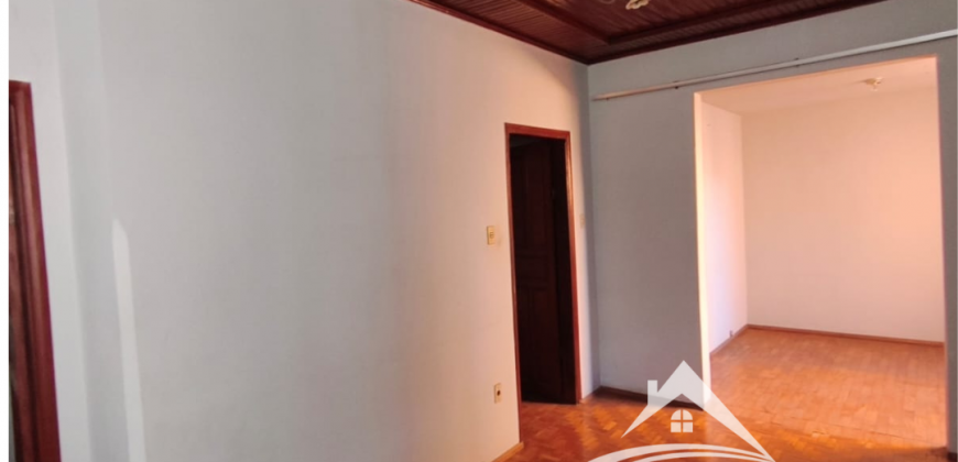 Casa Centro Carmo do Rio Claro/MG