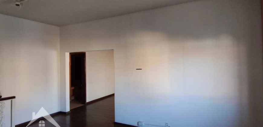 Casa Centro Carmo do Rio Claro/MG