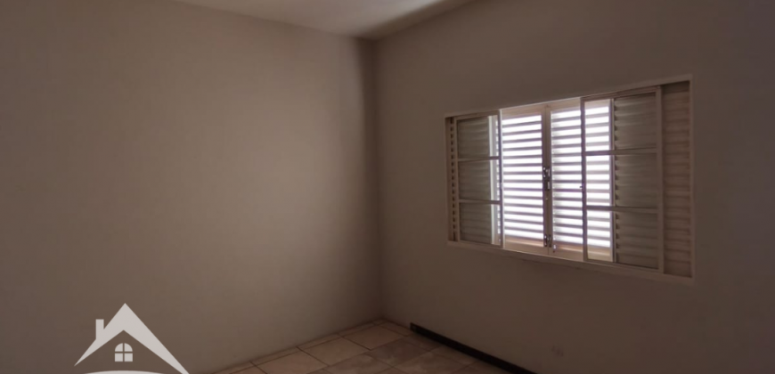 Casa Centro Carmo do Rio Claro/MG