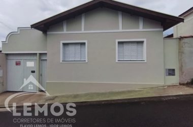 Casa Centro de Carmo do Rio Claro/MG