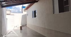 Casa Centro de Carmo do Rio Claro/MG